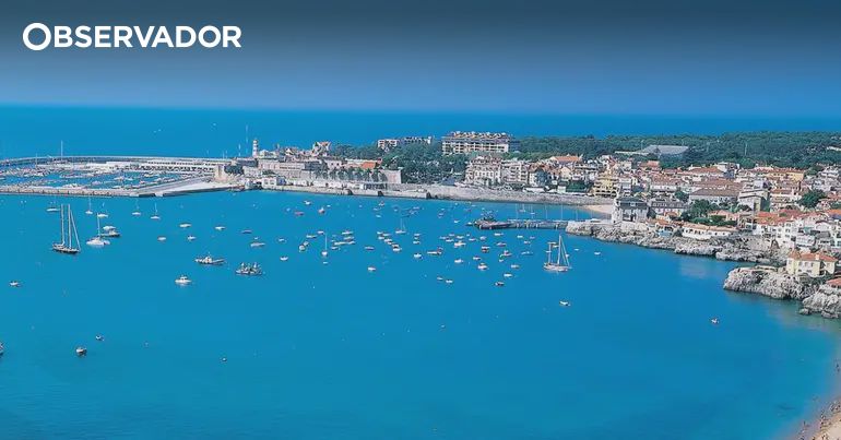 30-Meter Yacht Sinks After Fiery Blaze in Cascais Marina: Investigation Underway