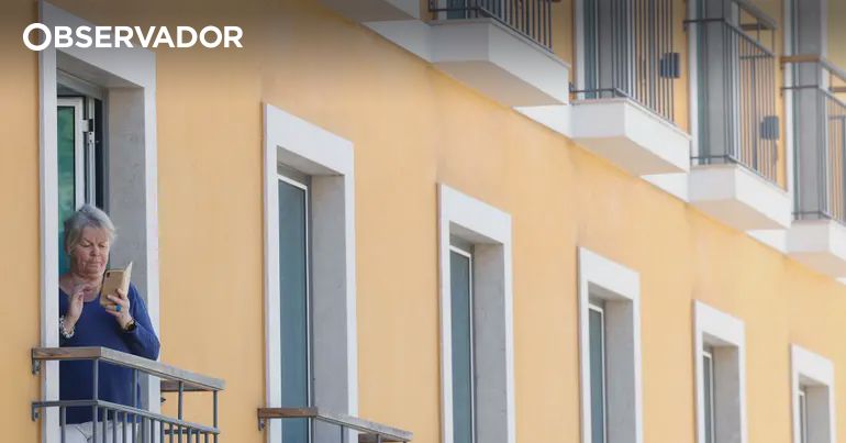 Foreigners Pay 62% More for Homes in Portugal Than Locals, Driving Price Surge