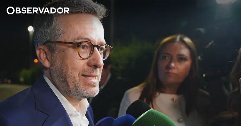 Lisbon Mayor Carlos Moedas Defends Increased Police Presence Amid Opposition Criticism