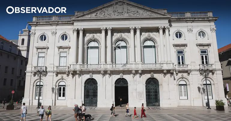 Lisbon City Council's Budget Cuts Spark Controversy: Opposition Claims Broken Promises