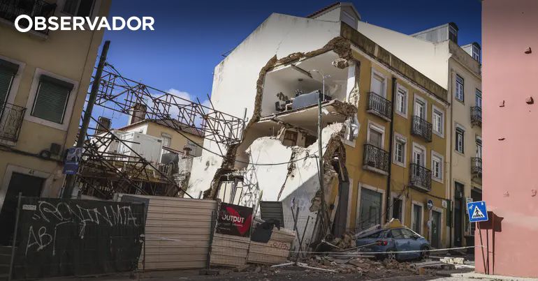 Featured image for article: Building Collapse in Lisbon's Graça Neighborhood Displaces 16, Investigation Underway