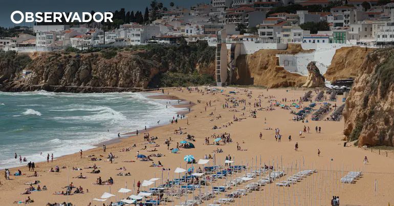 Featured image for article: Portuguese Government Approves €14.2 Million Project for Beach Nourishment in Algarve's 'Golden Triangle'