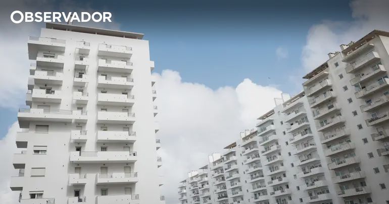 Lisbon Faces 700 Illegal Occupations of Municipal Housing - A Deep Dive into the Crisis