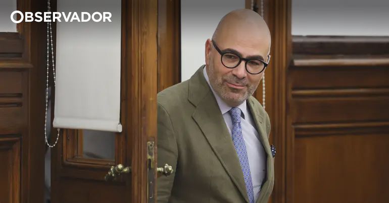 Estado coloca em hasta pública 5 imóveis e espera 18 milhões – Observador Estado coloca em hasta pública 5 imóveis e espera 18 milhões – Observador