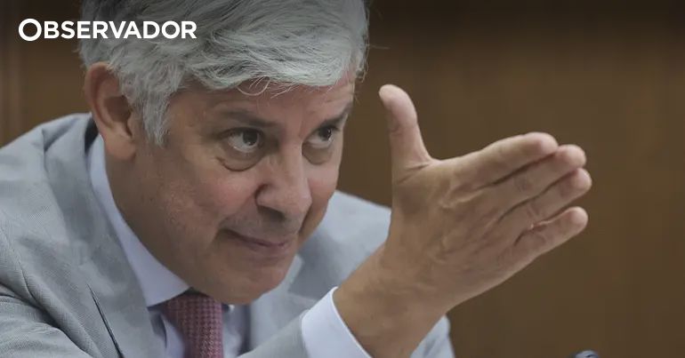 Centeno: "Reduzir o IRS é um ato totalmente falhado"