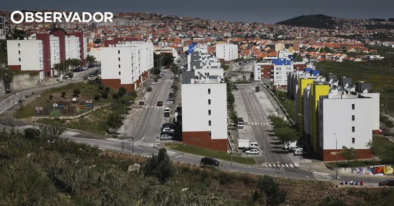 Featured image for article: Lisbon Metro Area Pushes for New Funding to Rehabilitate Public Housing, Citing PRR Shortfalls