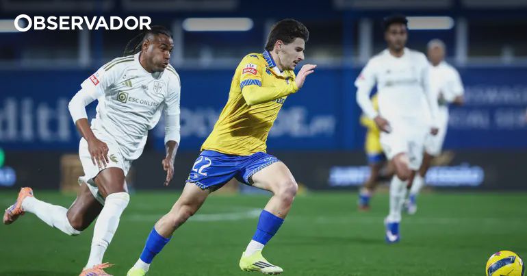 Estoril Praia e Casa Pia empatam em jogo sem golos – Observador Estoril Praia e Casa Pia empatam em jogo sem golos – Observador