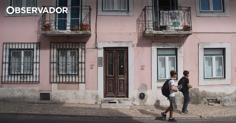 Featured image for Lisbon Property Prices Hit €5,299/m² as National Median Rises 18.4%: Key Insights for Foreign Investors