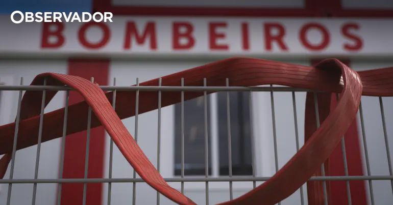 Lisbon's North-South Axis Partially Closed Due to Roadside Fire - Traffic Disrupted