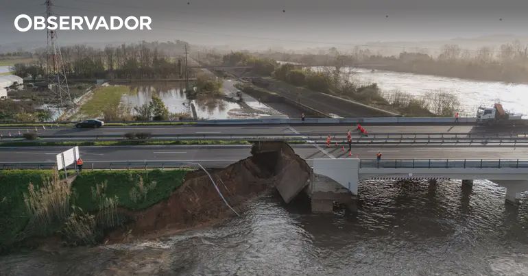 As imagens de drone que mostram como ficou a A1 após desabar – Observador