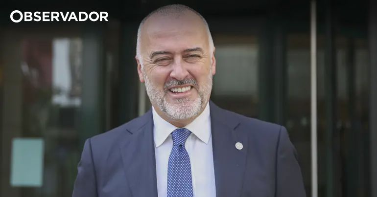 Plataforma gratuita ajuda cidadãos a usar melhor medicamentos e cuidar da saúde