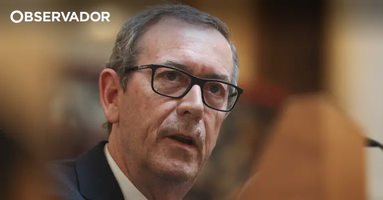 AD quer travar acesso irregular ao SNS e passar a exigir comprovativo de cobertura de cuidados de saúde