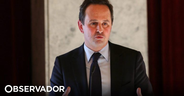 Fernando Medina e a taxa de Proteção Civil: "Há uma quebra ...