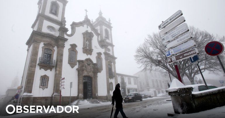 Distritos da Guarda e de Castelo Branco sob aviso amarelo devido à neve