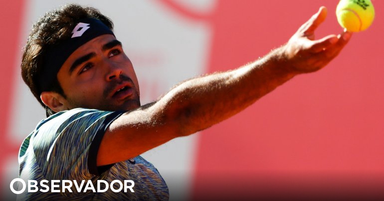 Frederico Silva perde na segunda ronda do Porto Open. Já a dupla Borges-Cabral avança