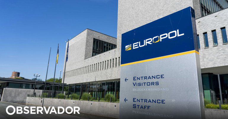 Europol desmantela la red «en línea» del grupo Estado Islámico y detiene a sospechosos en España – Observer