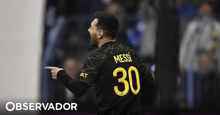 Com esse título já podemos dizer que Messi é maior que Maradona? : r/futebol