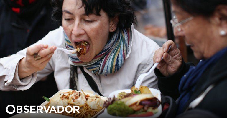 Quanto engorda uma semana de exageros alimentares? – Observador