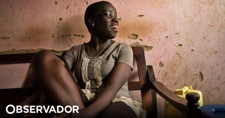 Rainha de Katwe ou Queen of Katwe, O Filme que Todo Africano Deveria ver O  Resumo e Reação. 