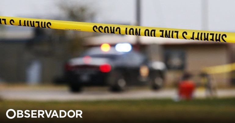 Estudante é detido após tiroteio em universidade dos EUA - ISTOÉ