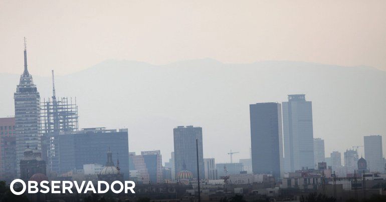 Ola de calor y sequía en Monterrey.  Habitantes por más de 20 días sin agua, ya no lavan platos y ya no roban latas para guardarlos – Observador