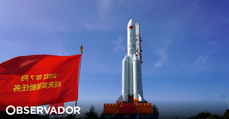 Un cohete chino descontrolado ya ha vuelto a entrar en la atmósfera.  Los videos de la caída de escombros ya circulan en las redes sociales – Observer
