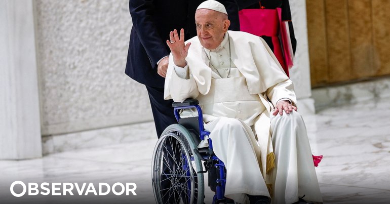 El Papa bromea con sacerdotes mexicanos y pide “un poco de tequila” para aliviar el dolor de rodilla – Observer